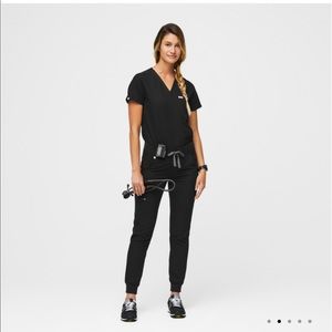 Figs Scrub Set in Black, XS Zamora Jogger and S Catarina Top NWT